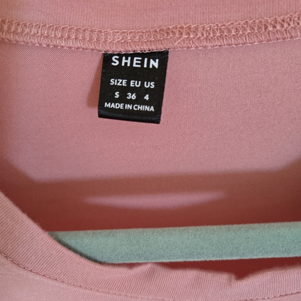 🌟NWOT SHEIN "ENJOY THE LITTLE THINGS" Tee SIZE SMALL - Picture 3 of 3